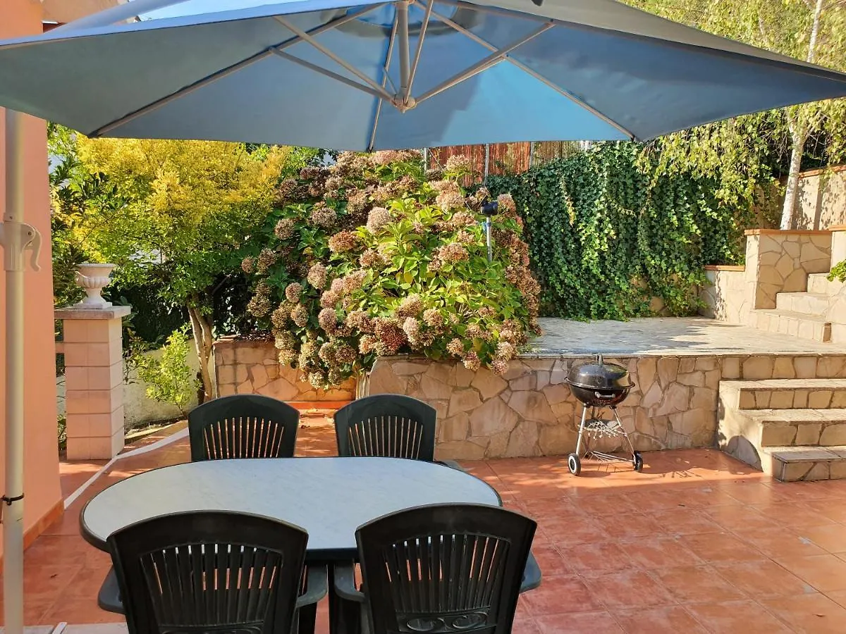 Villa Sportlife Lloret de Mar 0*,  Španělsko
